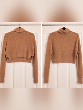 Clueless 90s Style Cropped Turtleneck Pullover Cropped Sweater Size Medium